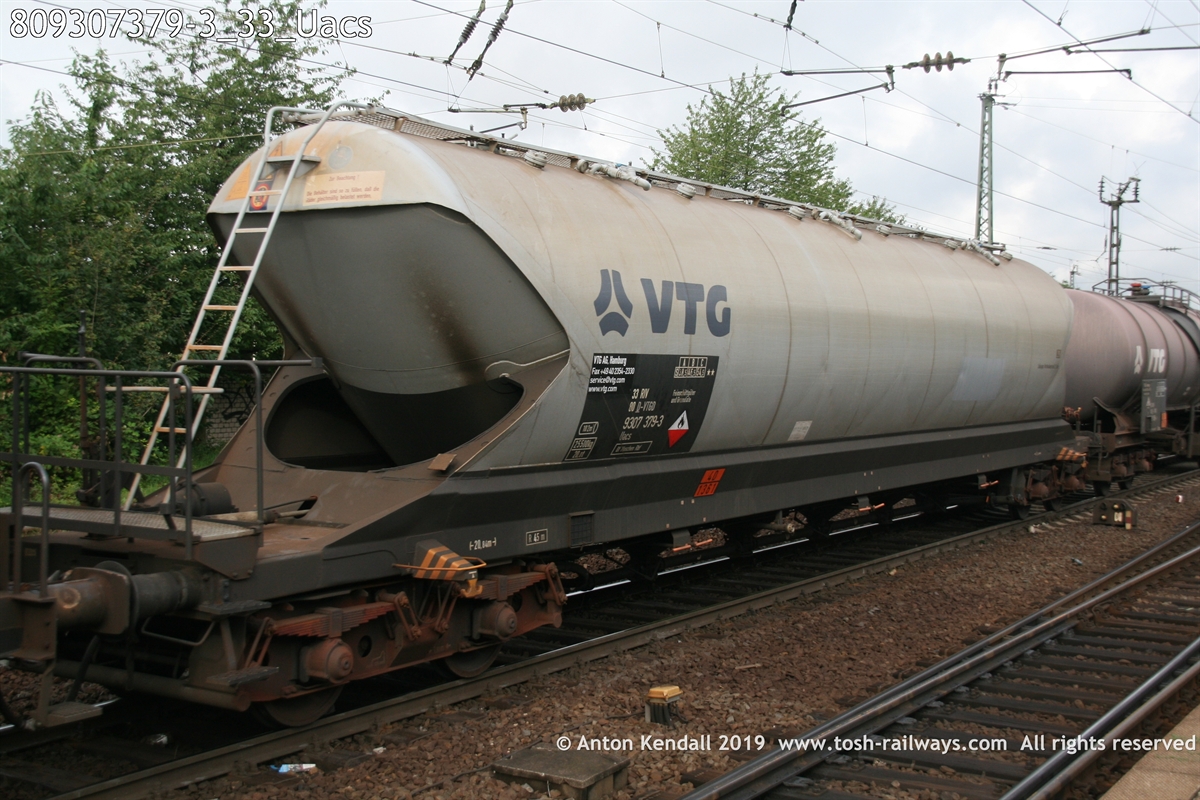 809307379-3_33_Uacs.JPG